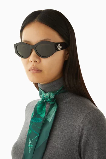 Oval Sunglasses in Acetate