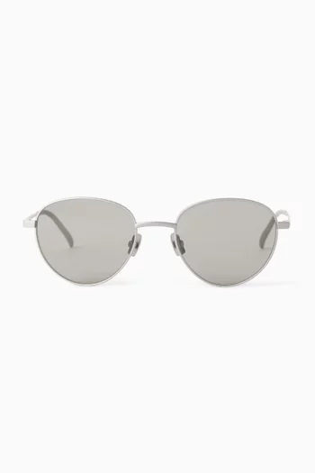 Round Sunglasses in Titanium