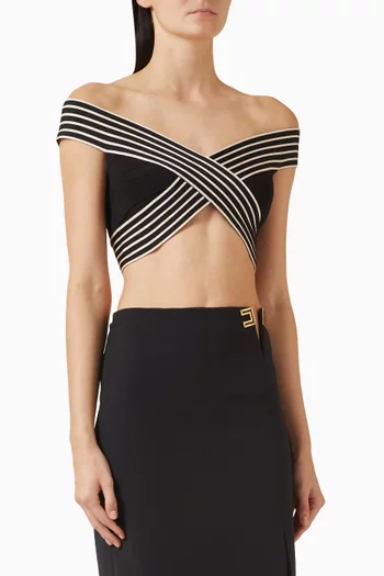 بلوزة قصيرة بنقشة خطوط