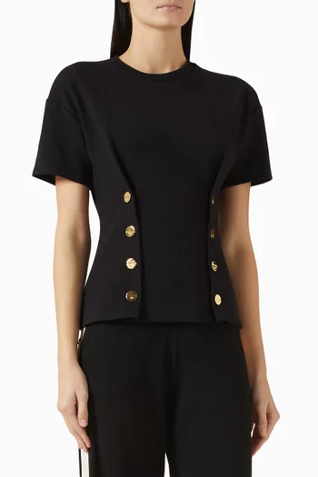 تي شيرت بتصميم مشد وأزرار جيرسيه