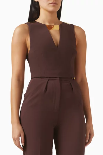 بلوزة بحلية معدنية عند فتحة الرقبة كريب