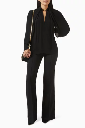 بلوزة بحلية معدنية عند فتحة الرقبة جورجيت