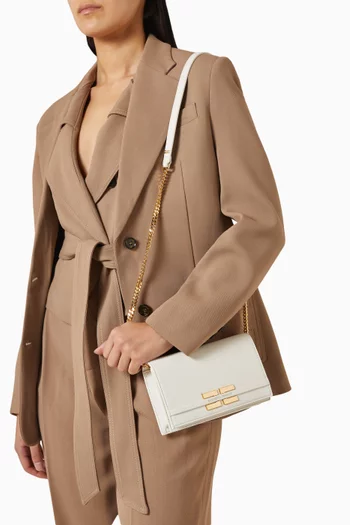 Shoulder Bag in Leather