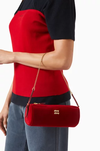 Pouch with Chain in Velvet