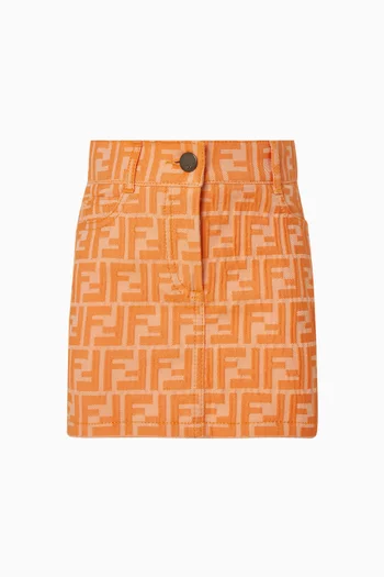 تنورة بنقشة شعار الماركة بالكامل