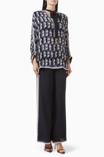 طقم بنطال وبلوزة بوشاح