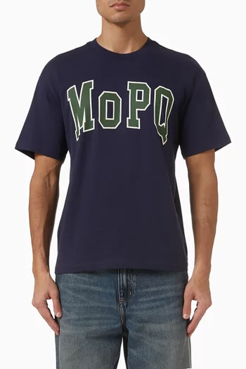 تي شيرت بتصميم جامعي قطن