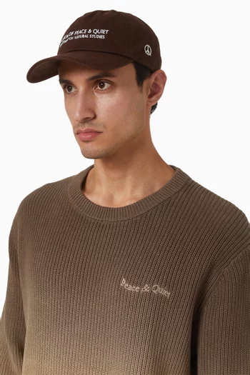 كاب بعبارة Natural Studies قنب