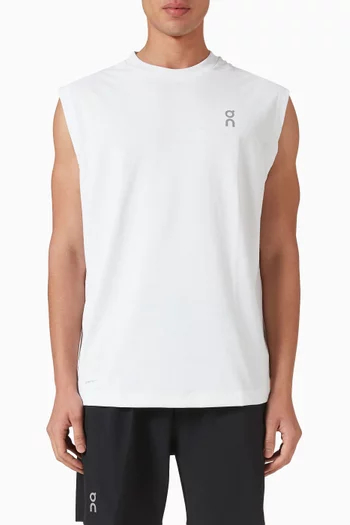 بلوزة ترين رياضية بلا أكمام