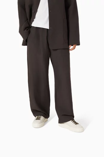 سنيكرز اتش-سترايبس جلد