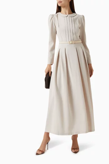 فستان بحزام وطيات