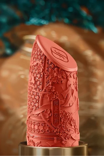 أحمر شفاه بلومينج روج درجة M1777 كيوبيد كيس في عبوة بتصميم قفل الحب