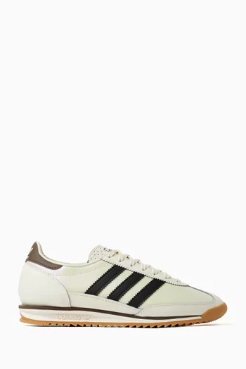 سنيكرز إس إل 72 او جي جلد