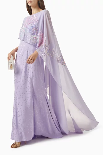 فستان بكاب وتطريزات زهور