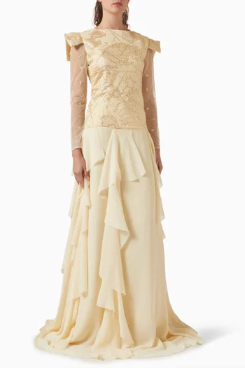 فستان بتطريزات وكشكش