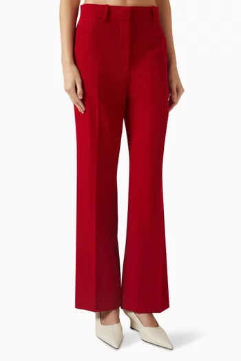 بنطال بقصة ساق مستقيمة