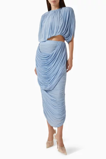 بلوزة قصيرة بدرابيه