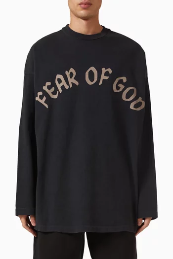 تي شيرت بشعار الماركة قطن