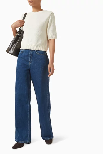 بلوزة قصيرة ومنسوجة