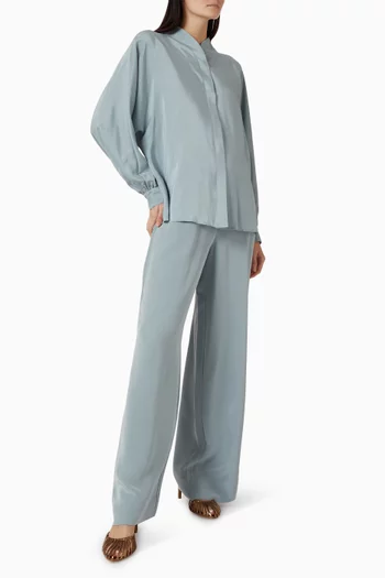 بلوزة بلا ياقة حرير