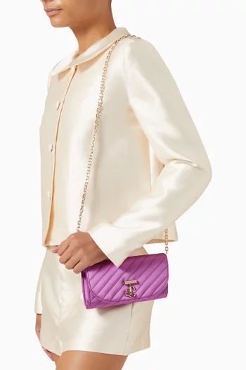 Curve Chain Wallet in Leather