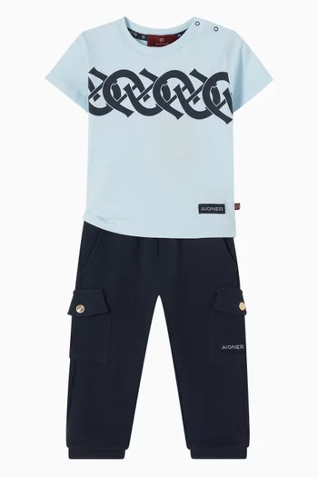 بنطال رياضي بجيوب ورباط تضييق 