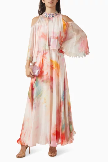 فستان بطبقة كاب ومطرز شيفون