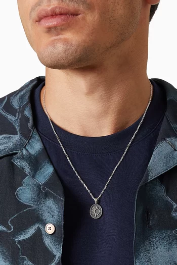 قلادة ميدنايت فضة إسترلينية