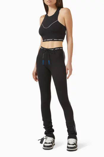 بلوزة قصيرة بشريط شعار الماركة