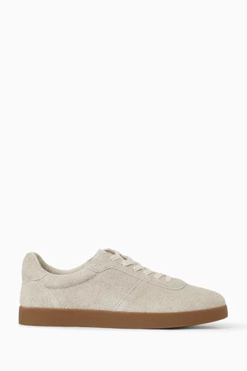 Low-top Sneakers in Suede