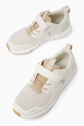 سنيكرز كلاود بلاي بشريط فيلكرو