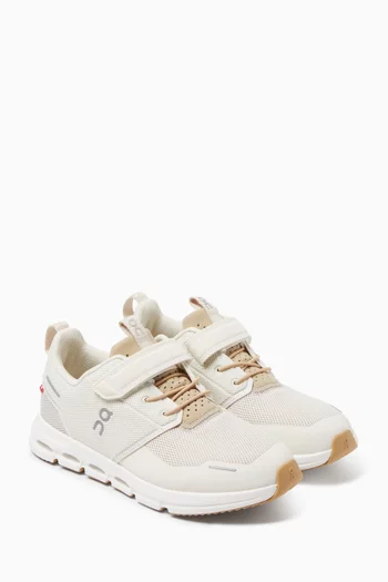 سنيكرز كلاود بلاي بشريط فيلكرو