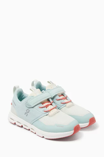 سنيكرز كلاود بلاي بشريط فيلكرو