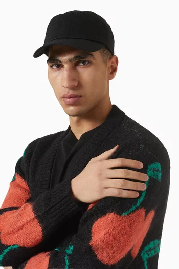 كاب بشعار الماركة المقوس بتأثير ظل قطن