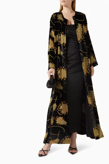 Round-neck Abaya in Embossed-velvet