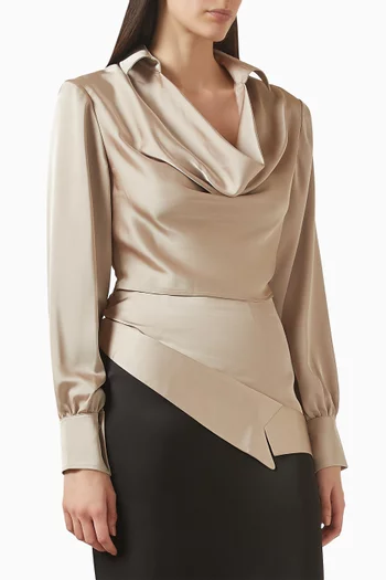 بلوزة بياقة درابيه ستان حريري