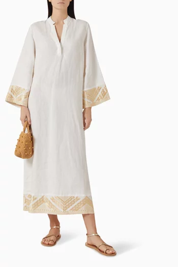 فستان متوسط الطول مطرز