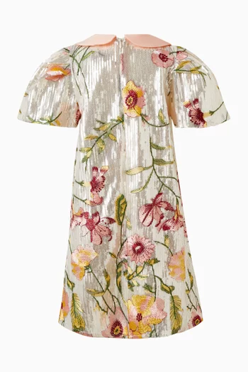 JG SS  SEQUIN DRESS WITH FLORAL EMBROIDERY, PLEATED METALLIC SLEEVES, AND A SOFT PINK PETER PAN COLLAR WITH BOW DETAIL:OFF WHITE:4-5Y|219258503