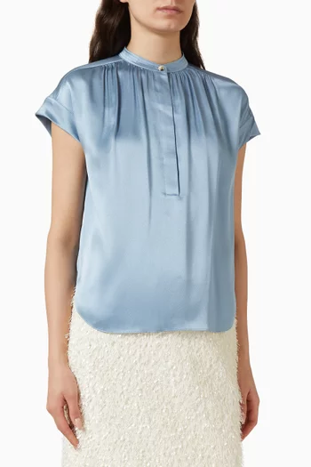 بلوزة بكشكش عند الرقبة حرير