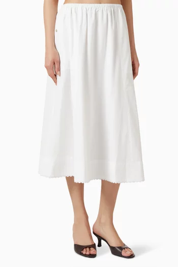 تنورة بحافة صدفية الشكل قطن