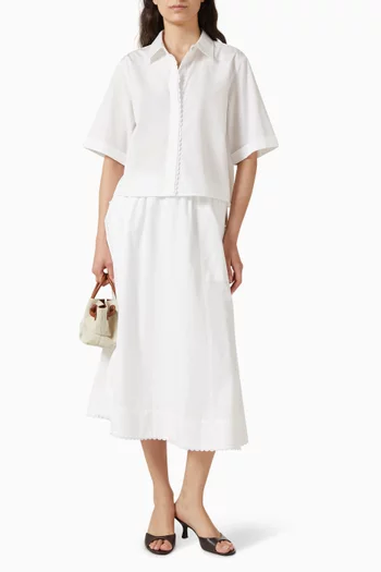 قميص بحواف صدفية الشكل قطن