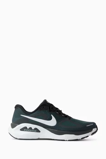 سنيكرز ستركشر بلاس