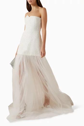 فستان اونتري دو بتنورة شفافة