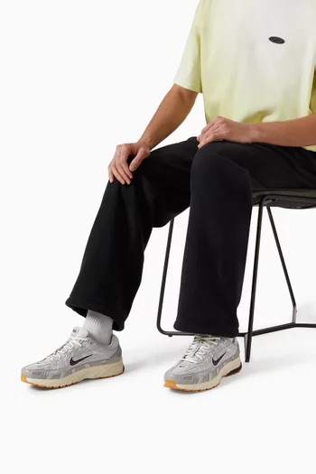 P-6000 Sneakers in Mesh