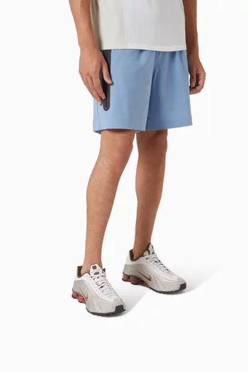 سنيكرز شوكس آر 4