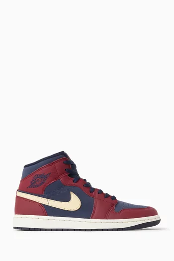 Air Jordan 1 SE Mid Sneakers in Leather