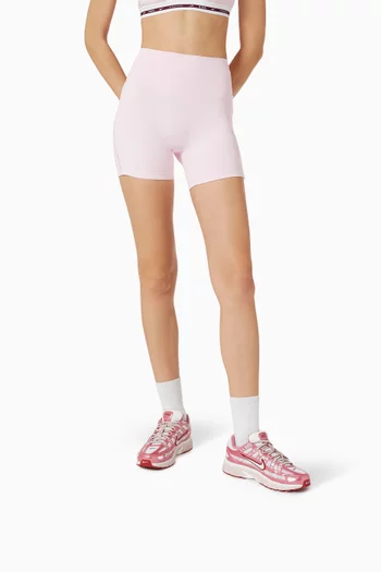 سنيكرز P-6000 قماش