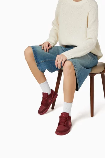 Air Jordan 1 Low-top Sneakers in Leather & Suede