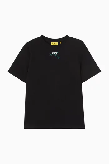 تي شيرت بطبعة شعار الماركة بطلاء متناثر وخطوط مائلة قطن