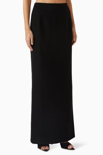 تنورة طويلة